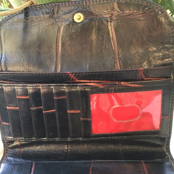 ❌Sold❌Dooney & Bourke Croc Wallet - Picture 5 of 7